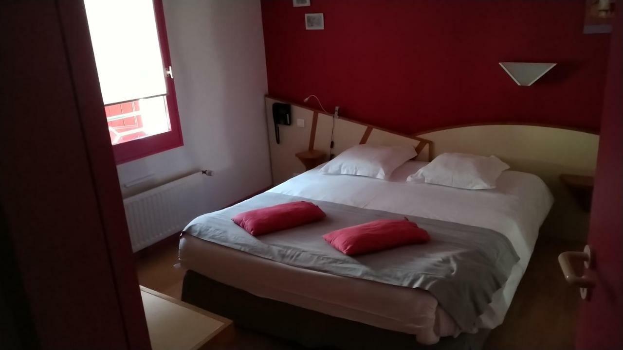 Hotel Les Vignes Rouges Ispagnac Exteriér fotografie